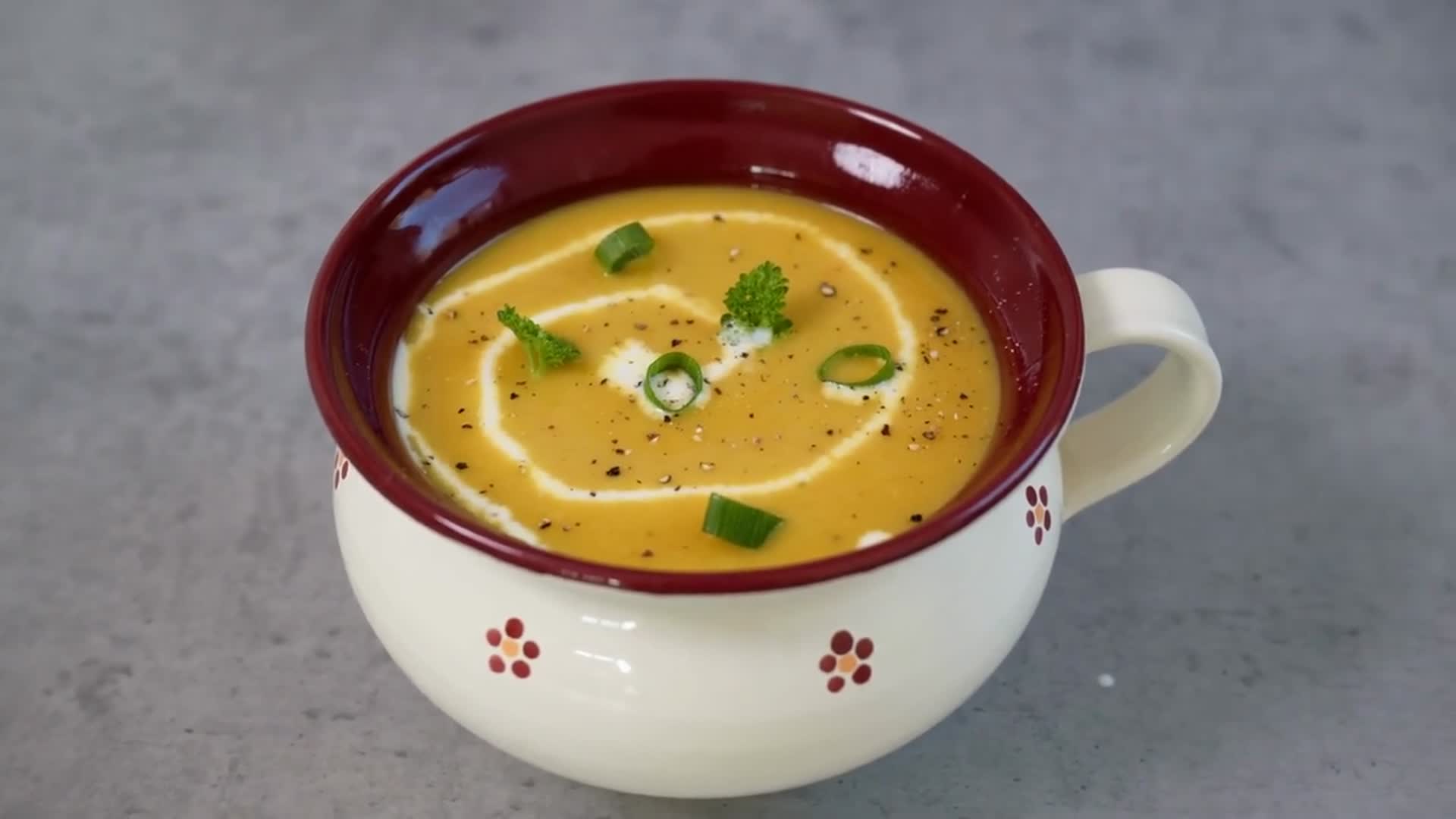 Video thumbnail for Healthy Vegetable Soup Spicy and Delicious Recipe