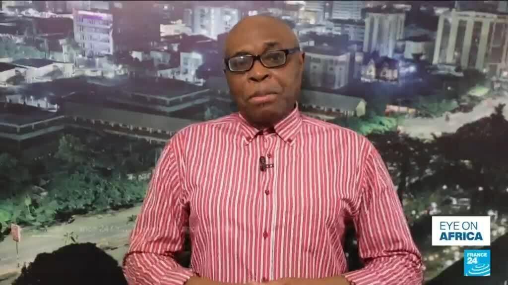 Video thumbnail for Nigerian officers face trial over alleged coup plot