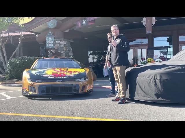 Video thumbnail for Dale Earnhardt Jr.‘s Gold Throwback Bass Pro Shops Late Model For Florence