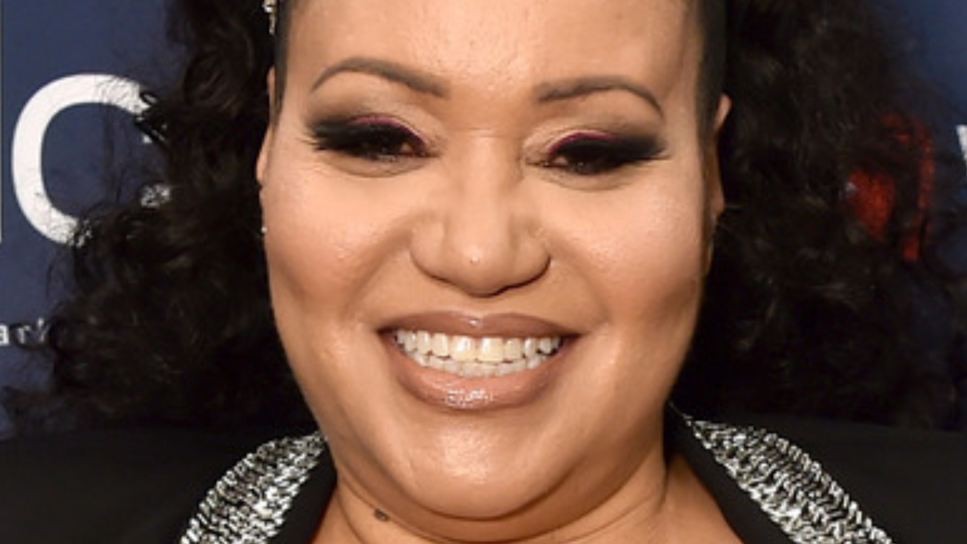 Video thumbnail for The Real Reason Salt From Salt-N-Pepa Got Divorced