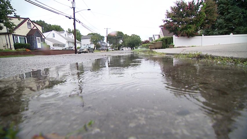 Video thumbnail for Decades of flooding frustrate Valley Stream residents 