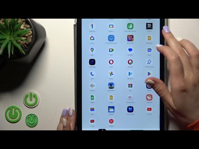 Video thumbnail for How to Use X Icon Changer App on Doogee T20 - Adjust Icons Shape