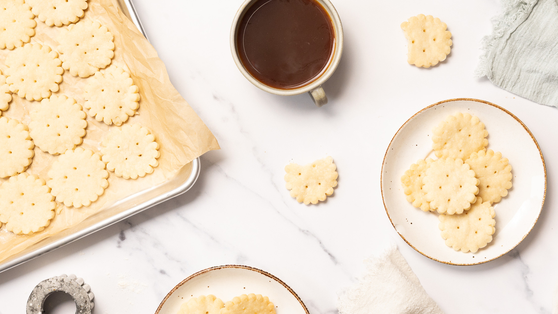 Video thumbnail for Easy 3-Ingredient Shortbread Cookies Recipe