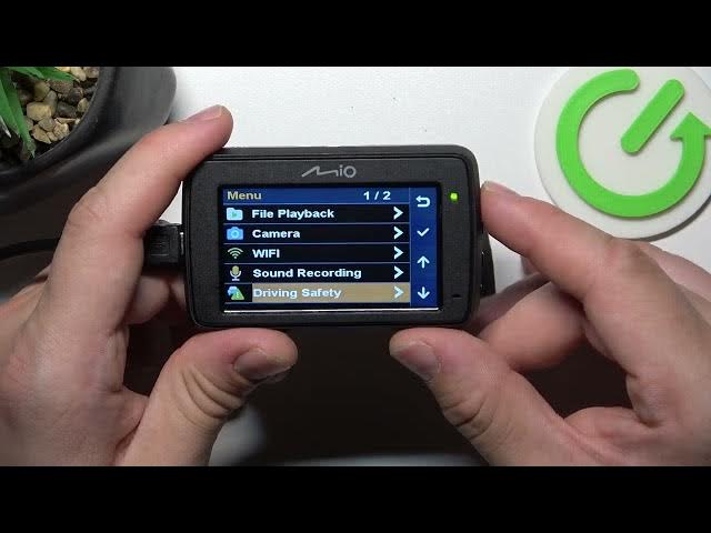 Video thumbnail for How To Enable & Disable Stop and Go Function In MIO MiVue 732