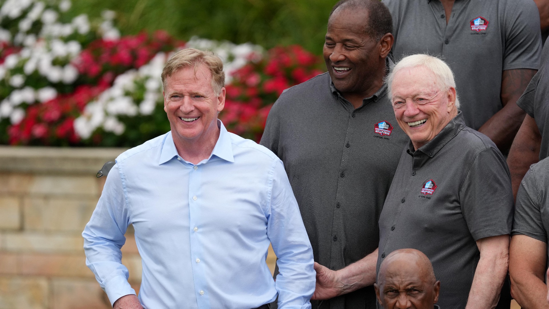 Video thumbnail for NFL Decides to Eliminate All Future Pro Bowl Activities