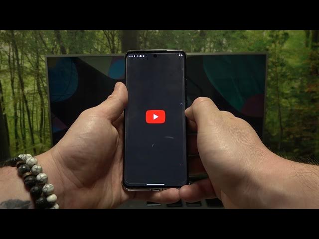 Video thumbnail for How to Cast Screen via YouTube in Motorola Edge 40 – Use Screen Mirroring