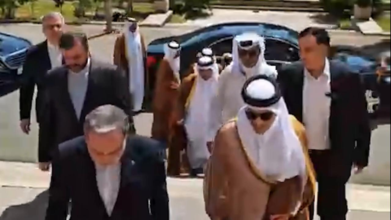 Video thumbnail for Iran: Qatari, Iranian foreign ministers meet in Tehran amid de-escalation efforts.