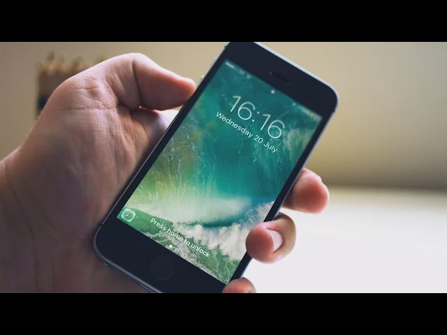 Video thumbnail for iOS 10 Beta 3 | What's new?