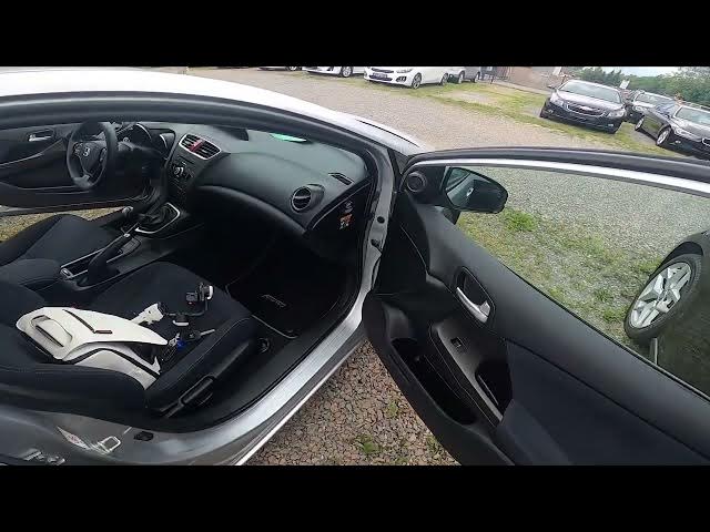 Video thumbnail for How to Turn Passenger Airbag On or Off in Honda Civic IX ( 2012 - 2017 )