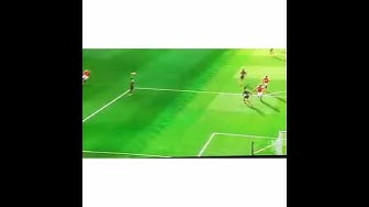 Video thumbnail for هدف مانشيستر يونايتيد الاول في مرمى ارسنال