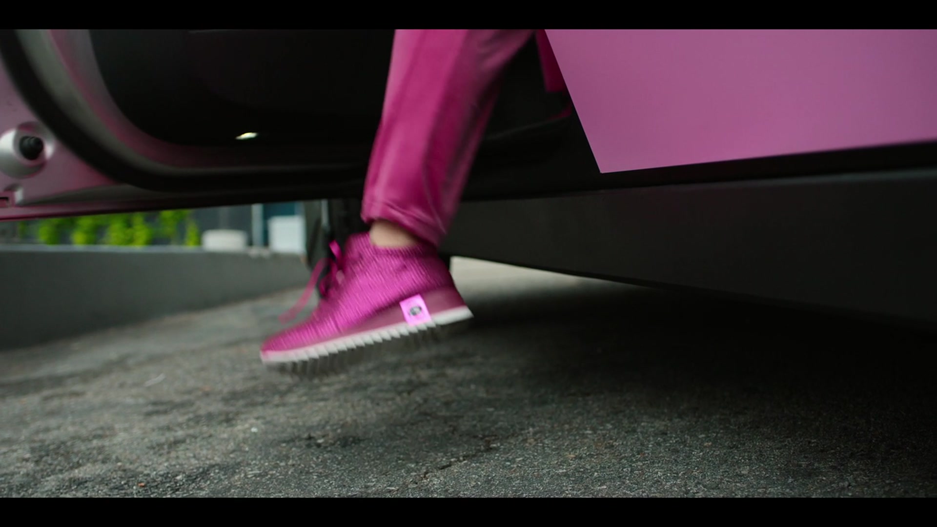 Video thumbnail for Video: D'Arcy Carden Stars in LOOT Sneak Peek Clip