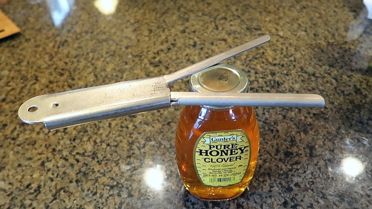 Video thumbnail for 10 Vintage Jar Openers from 100 Year Ago