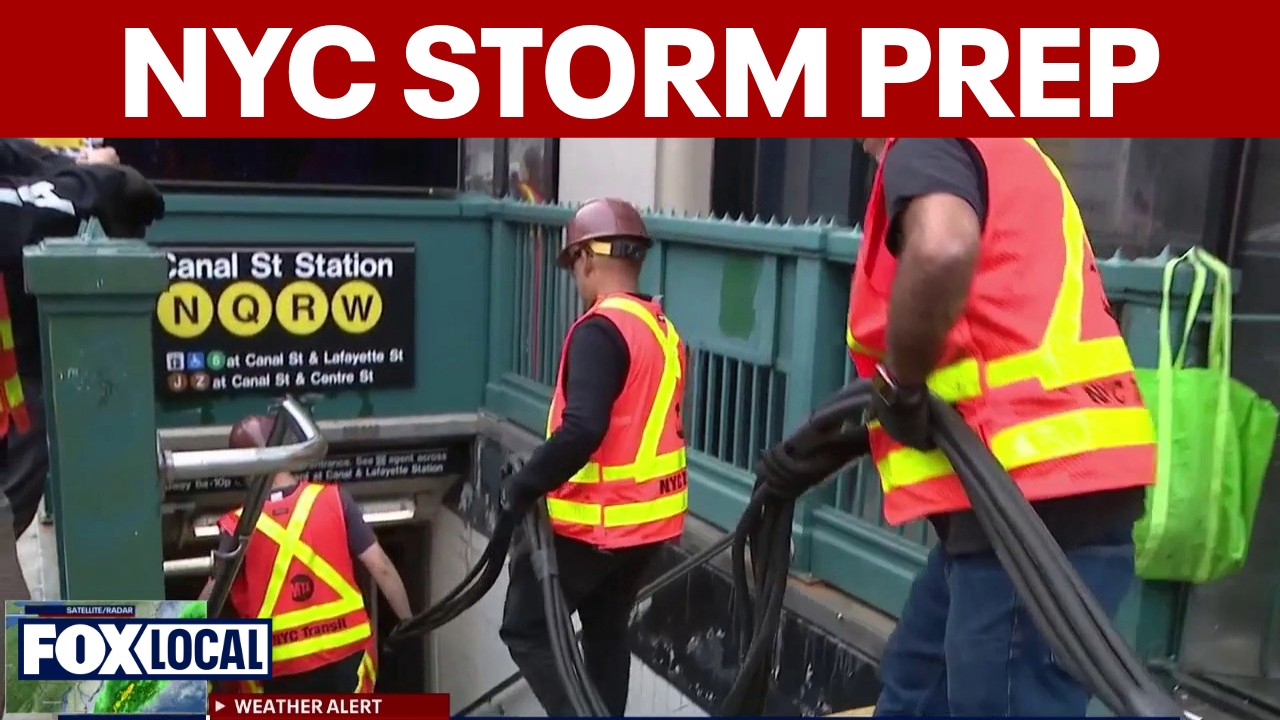 Video thumbnail for NYC preps for weekend nor'easter
