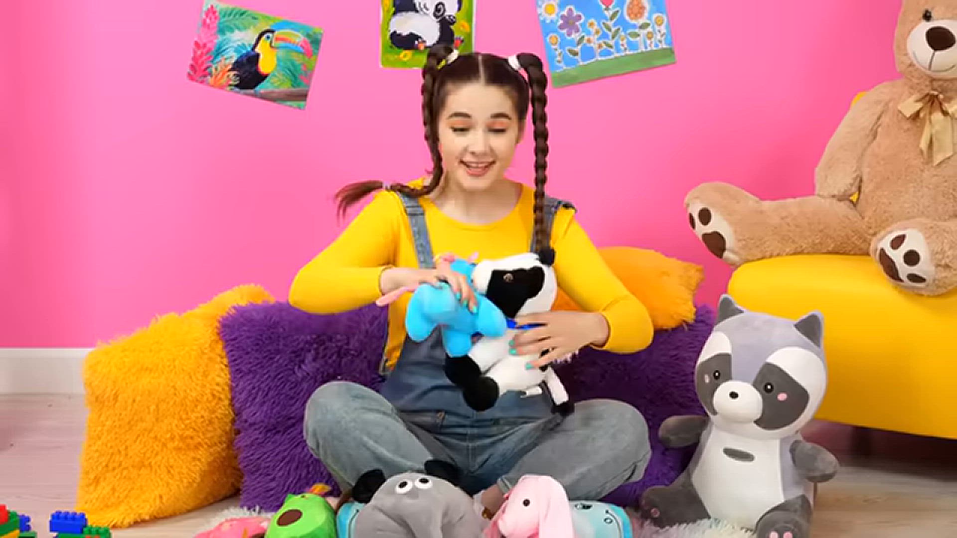 Video thumbnail for Me vs Grandma Cooking Challenge ｜ Kitchen War by HAHANOM Challenge