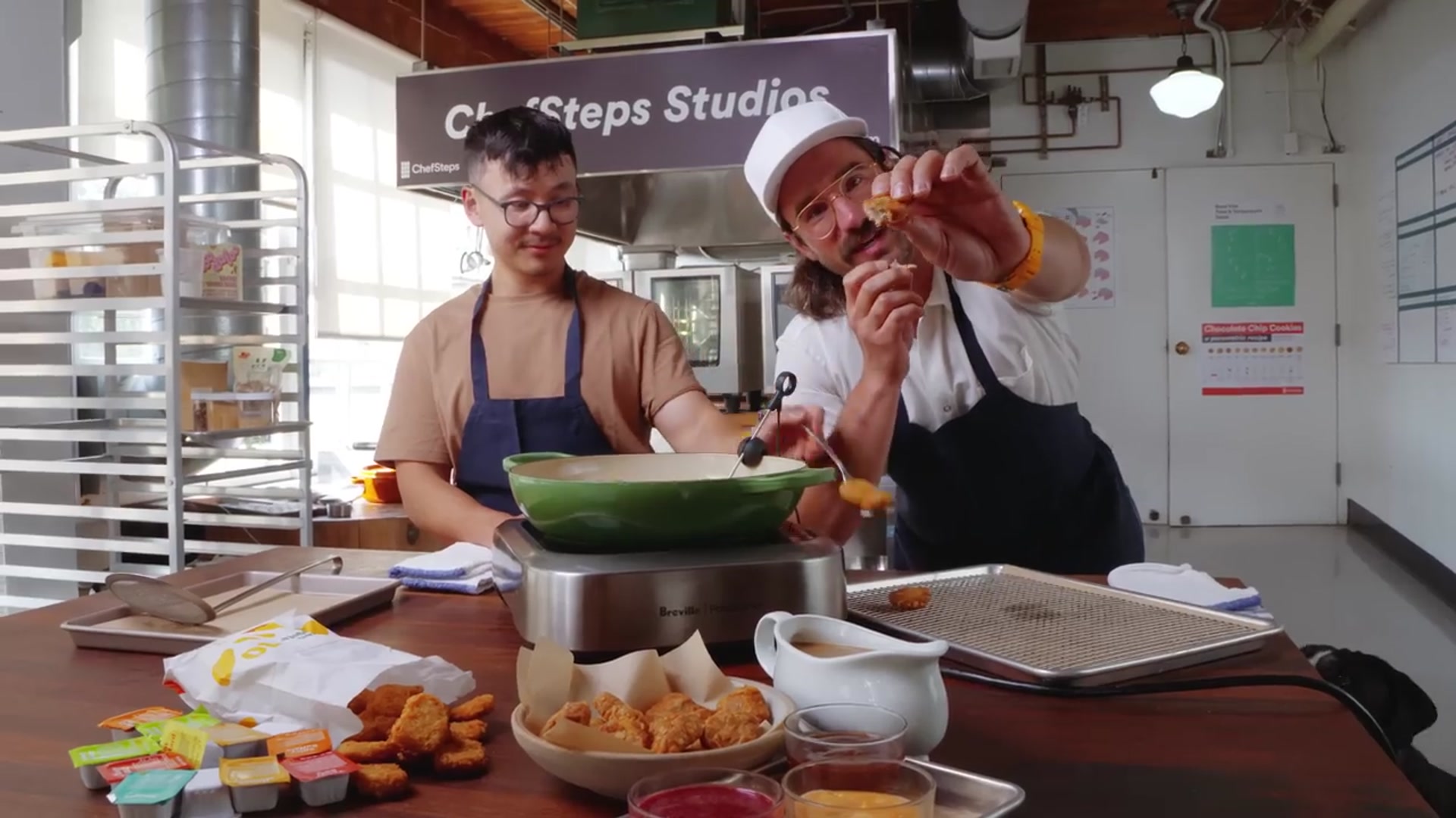 Video thumbnail for Make Your Own Happy Meal With Thanksgiving Turkey Nuggets(720P_HD)