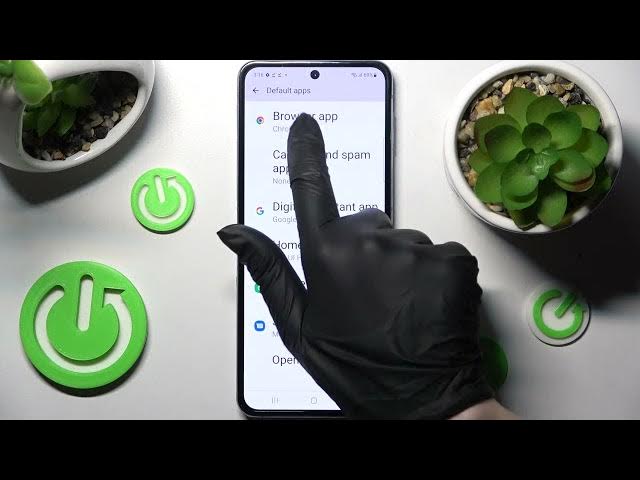 Video thumbnail for How to Change Default Apps on Samsung Galaxy Z Flip4 - Set Default Apps