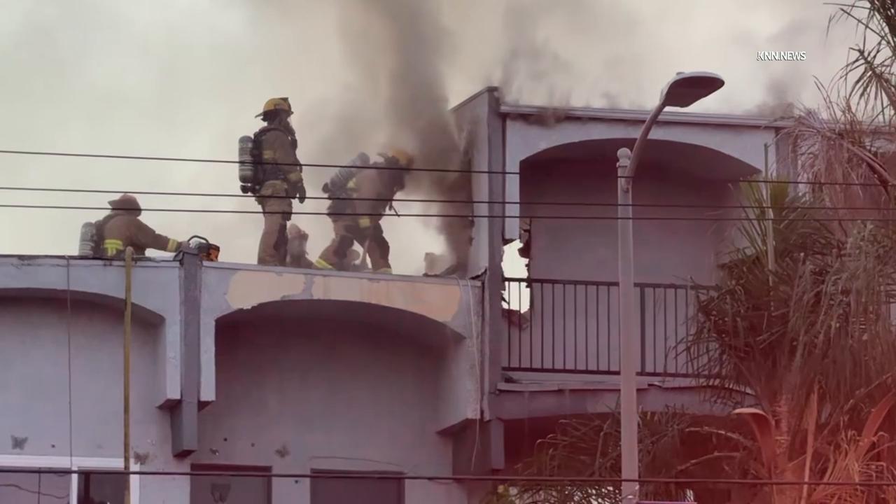 Video thumbnail for US, Los Angeles: Van Nuys Structure Fire.
