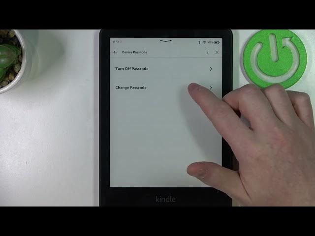 Video thumbnail for Amazon Kindle Paperwhite 11th Generation - How To Remove Passcode