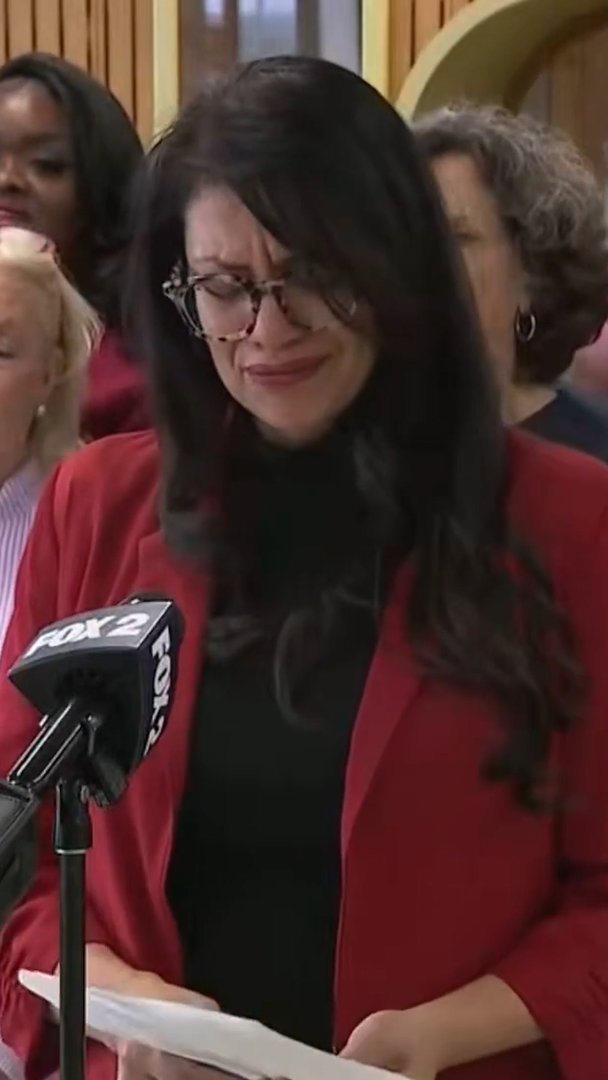 Video thumbnail for US Congresswoman Rashida Tlaib condemns anti-Muslim election rhetoric
