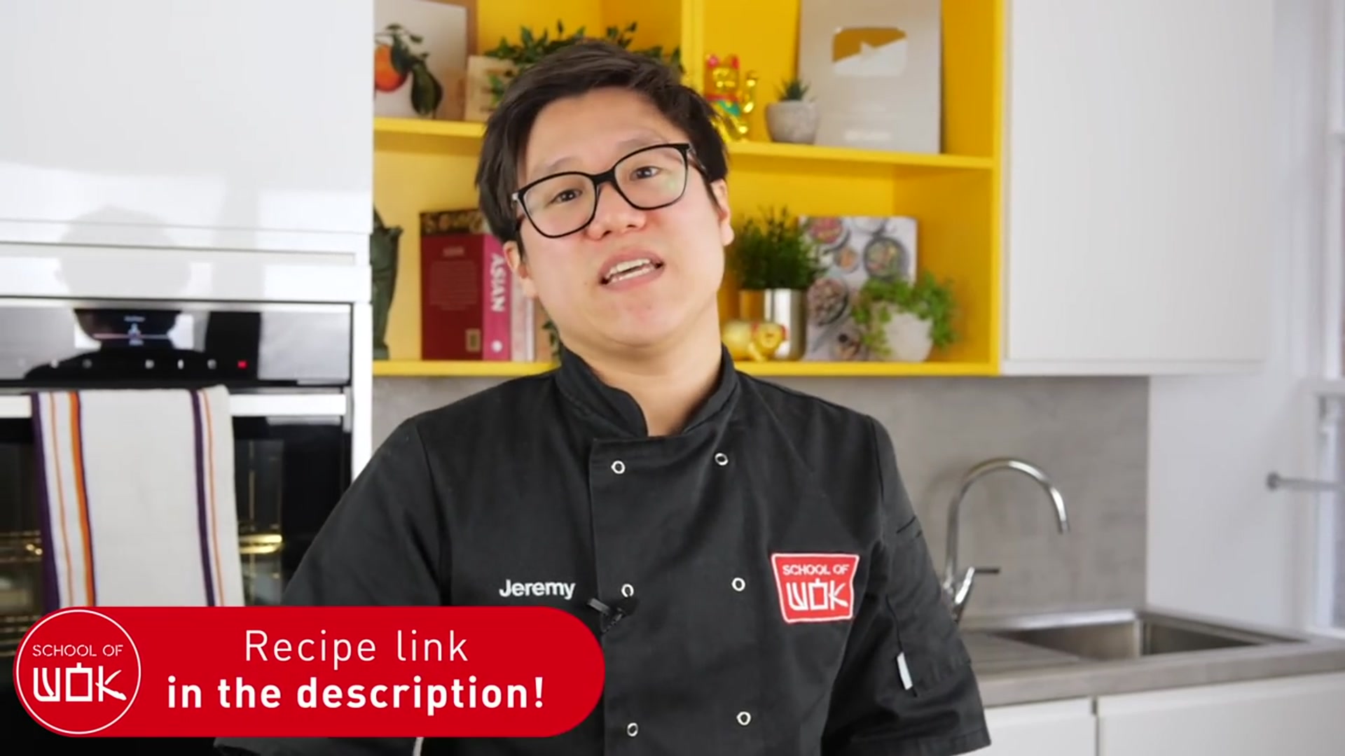 Video thumbnail for Super Tasty Salmon Donburi Recipe! (720p 25fps)