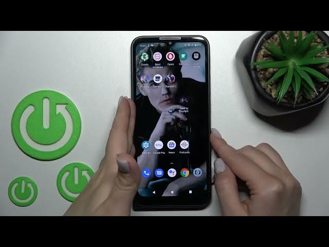 Video thumbnail for How to Disable Quick Launch on MOTOROLA Defy -  Double Tap Feature
