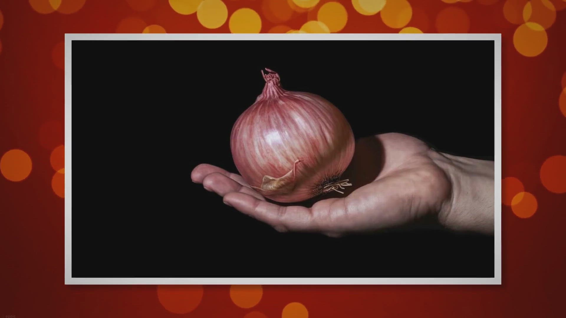 Video thumbnail for Remède maison spectaculaire contre l'otite : L'oignon, l'astuce de grand-mère que chaque maman devrait connaître.