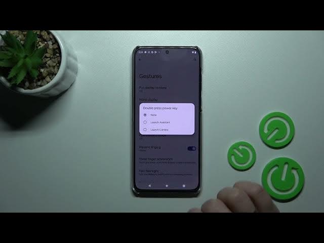 Video thumbnail for How to Link / Unlink the Google Assistant to/from the Power Button on the MOTOROLA Edge 30 Neo