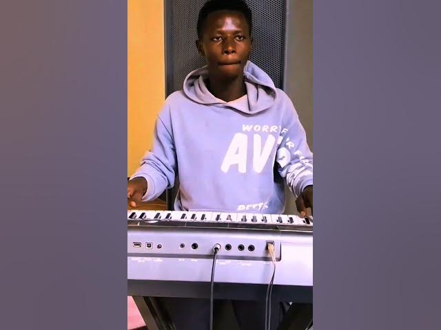 Video thumbnail for 😱😱😱🎹🔥SOLO GUITAR 🎸 ON KEYBOARD 🔥🔥🔥🎹