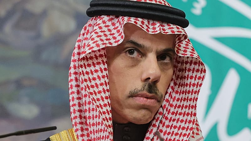 Video thumbnail for Saudi Arabia condemns attack on pipeline launched from Iraq