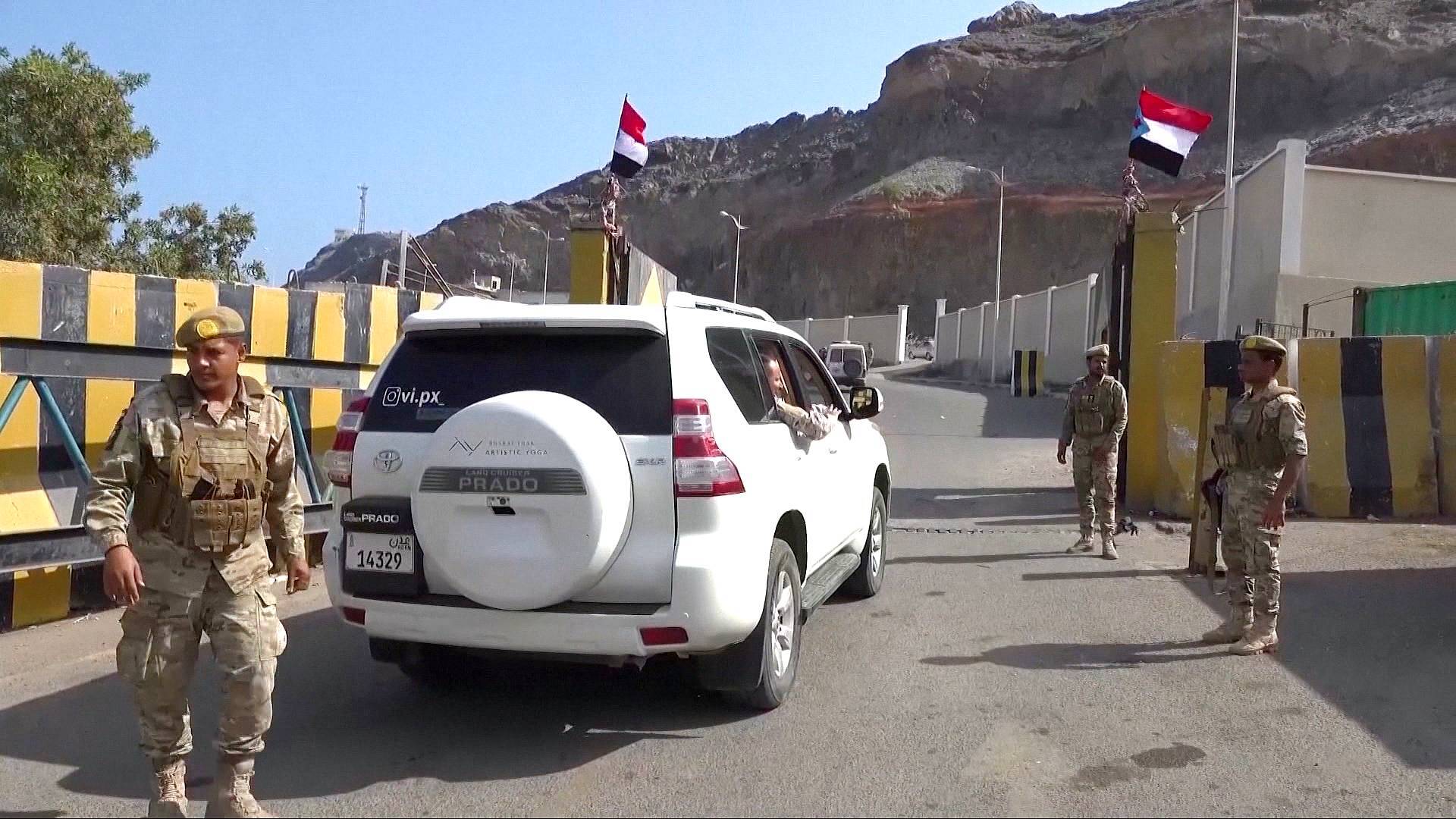 Video thumbnail for Saudi Arabia reveals details of Yemen bombing, as UAE set to withdraw