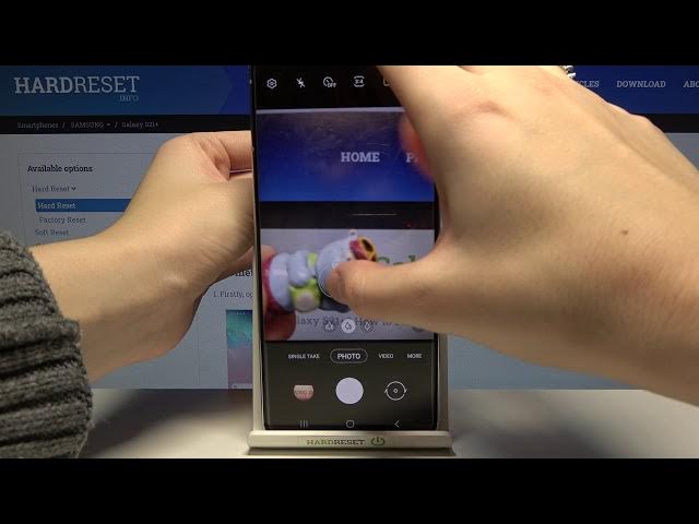 Video thumbnail for Top Tricks for Camera of SAMSUNG Galaxy S21+ - Best Camera Options