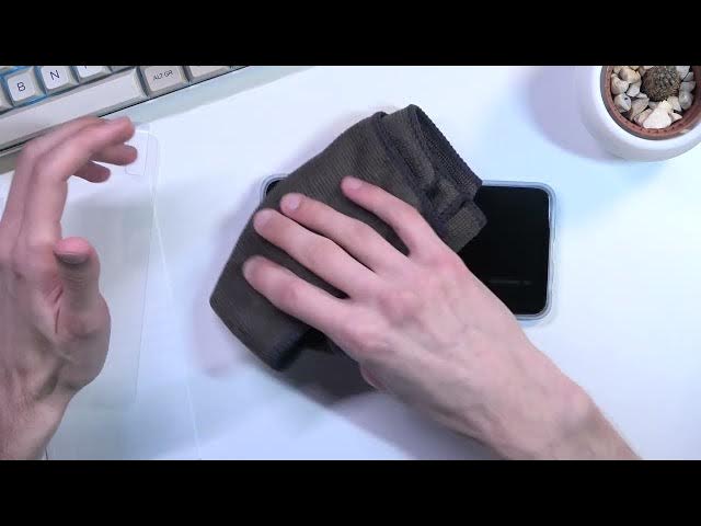 Video thumbnail for Tempered Glass for OnePlus Nord CE 2 - Apple Screen Protector