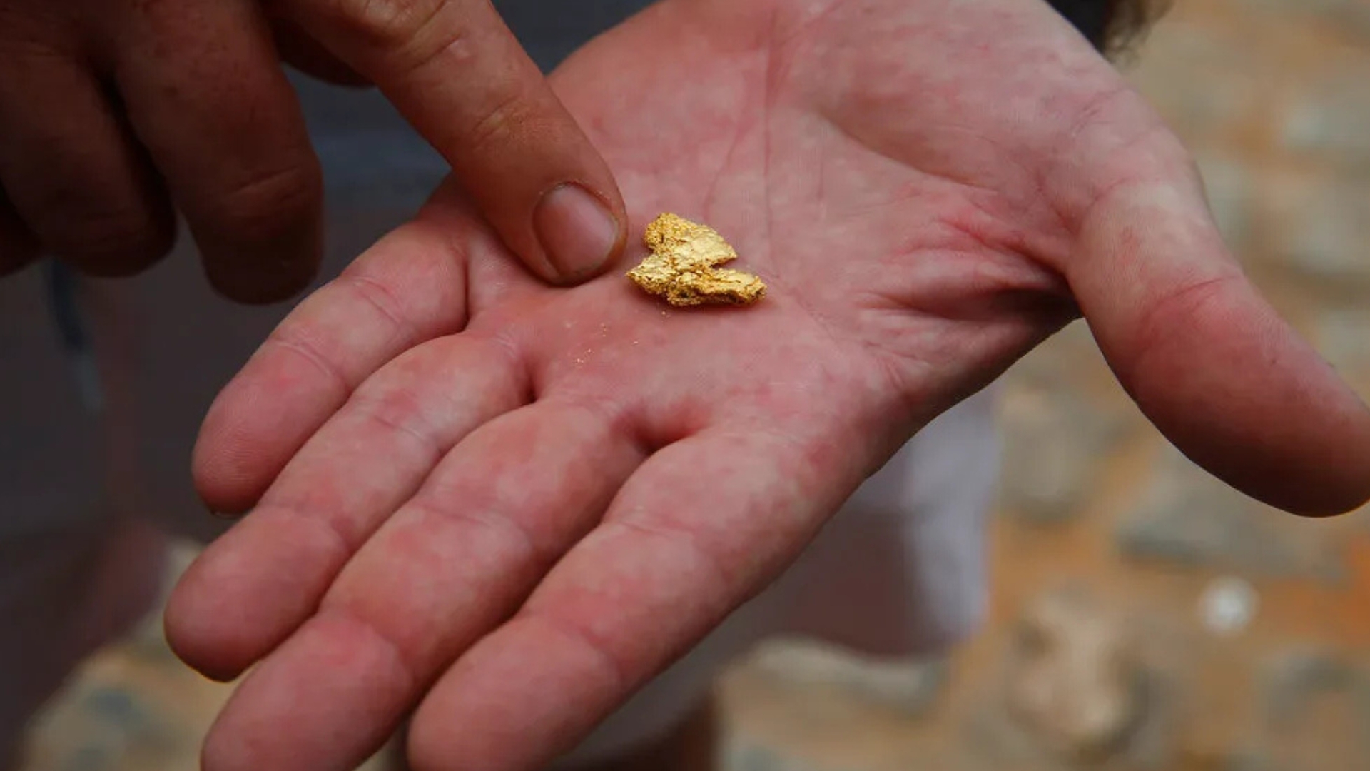 'Video thumbnail for Illegal mining is a major crisis in Brazil: Lawless mining has destroyed over 4,000 hectares'