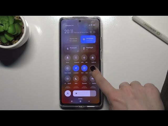 Video thumbnail for How to Change the Sound Source for the Screen Recorder on XIAOMI 11T Pro