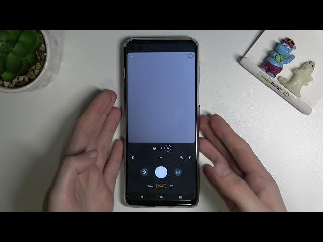 Video thumbnail for How to Manage Camera Watermarks on MOTOROLA Moto G100 – Adjust Camera Settings