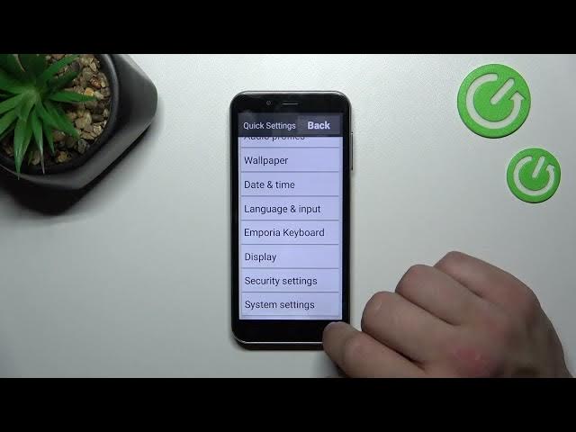 Video thumbnail for How to Turn On / Turn Off the Screen Locking Sounds on the EMPORIA Smart 4