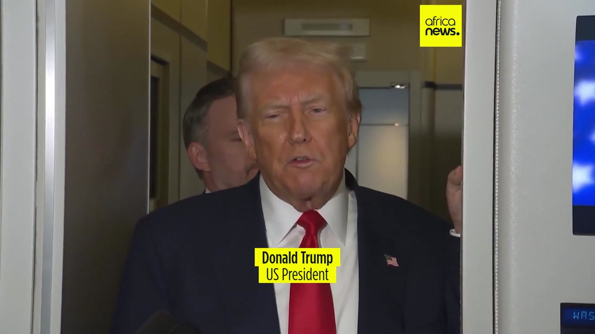 'Video thumbnail for Trump, Xi meet in person as US and China move to ease trade tensions'