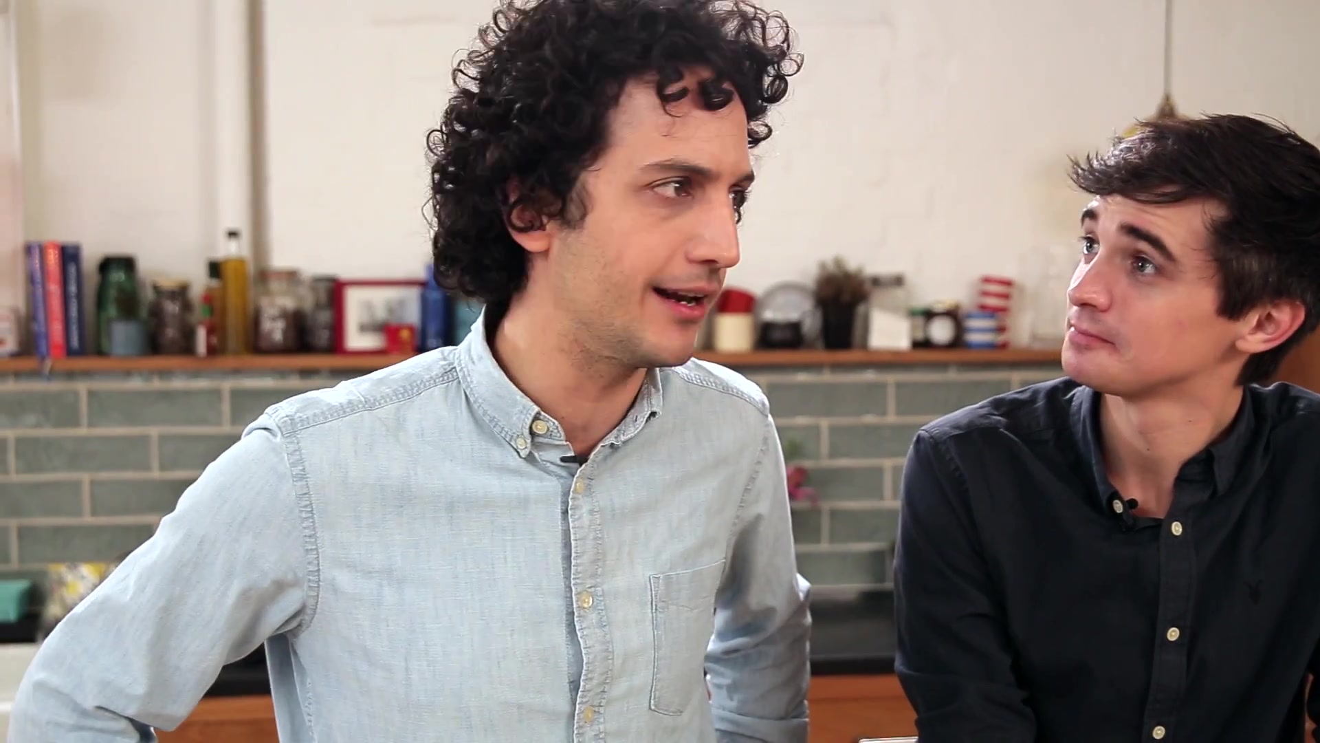 Video thumbnail for 14.3 Detoxing Smoothies w⁄ Donal Skehan ! Magical ¿ Maybe... (1080p 25fps)