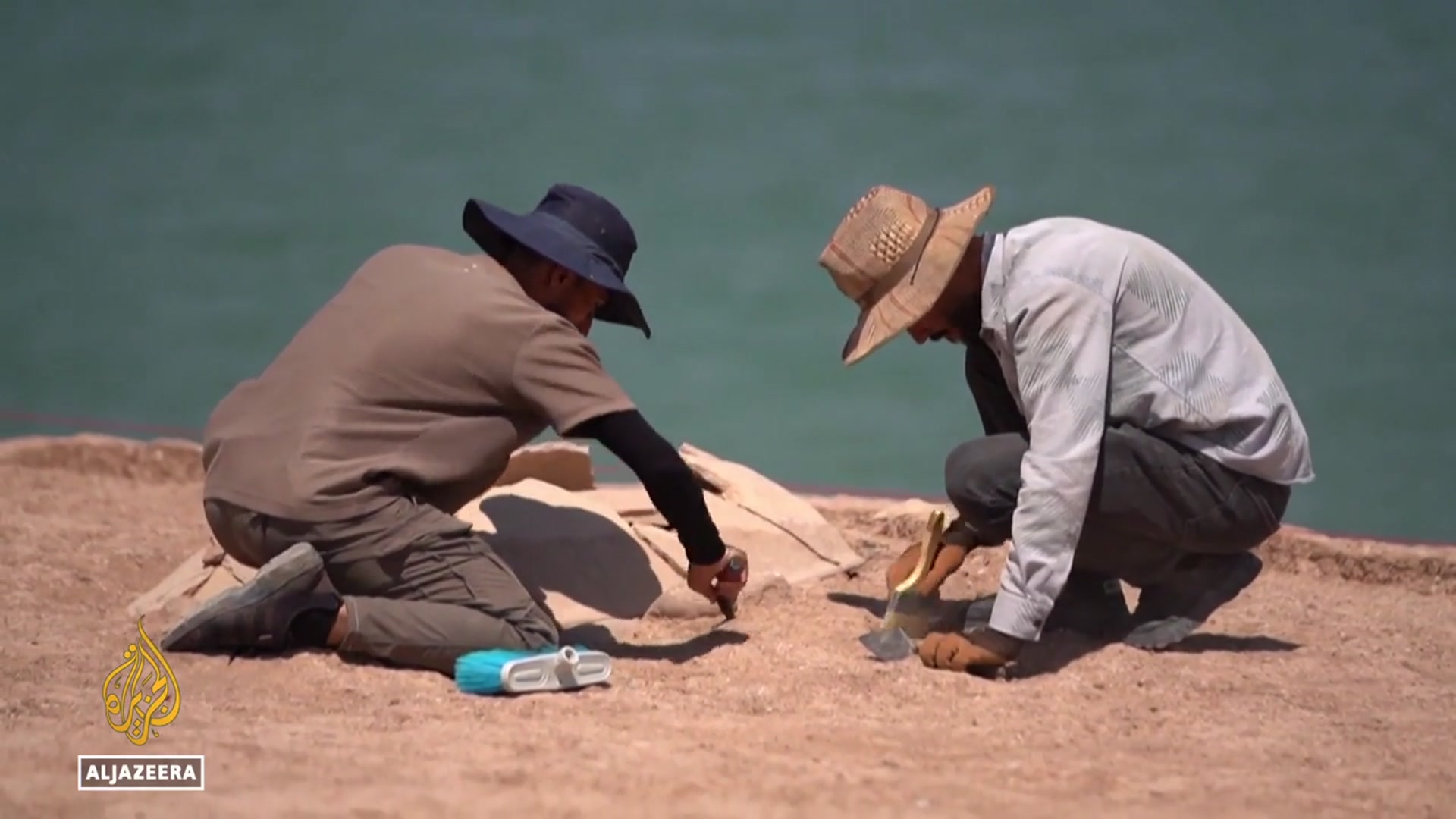 'Video thumbnail for Drought in Iraq unearths more than 2,000 years old tombs'