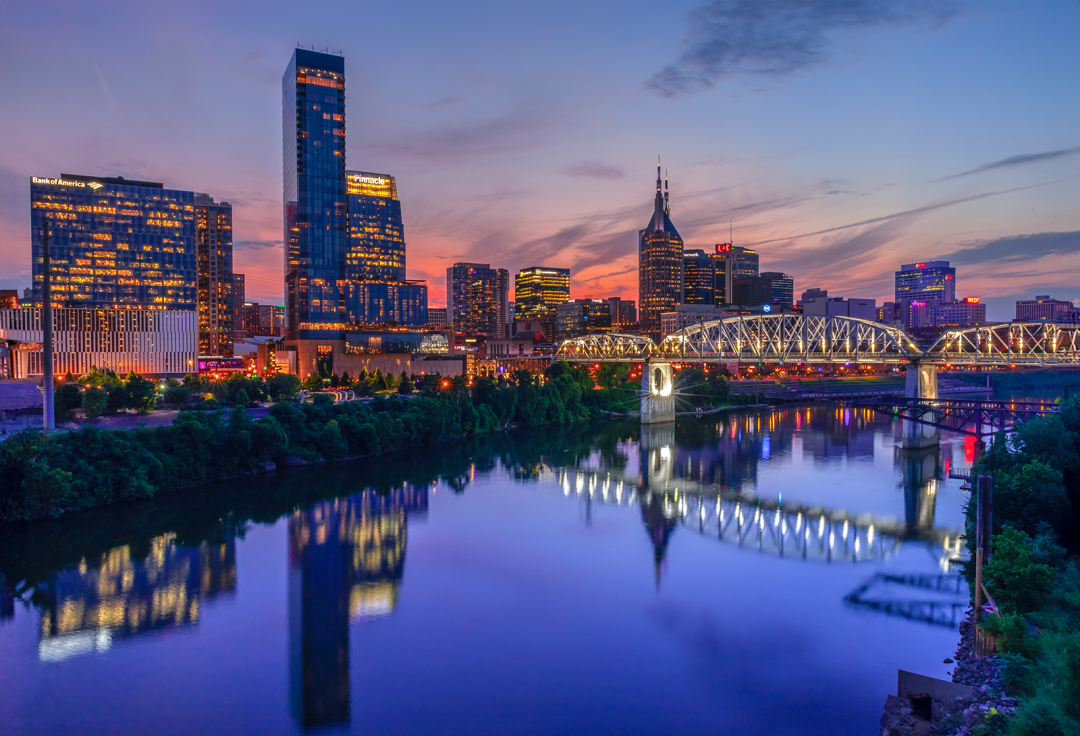 'Video thumbnail for Living in Nashville, Tennessee: City with Southern Charm, Costs, Stuff To Do'