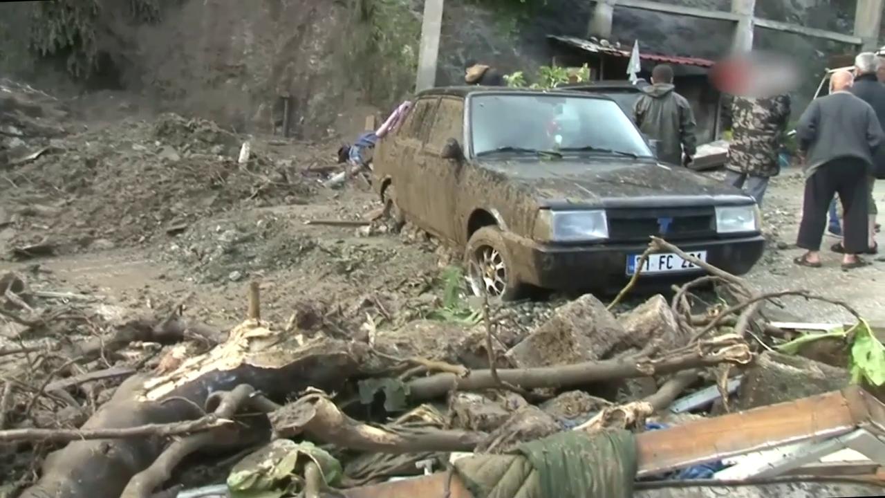 Video thumbnail for T�rkiye: Deadly floods hit southern Hatay province.
