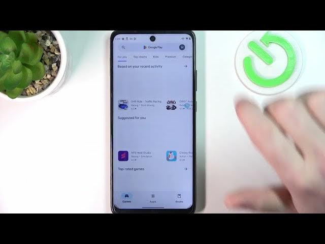 Video thumbnail for How to Fix Call of Duty no being Visible in Play Store of MOTOROLA One 5G Ace - Install Call of Duty
