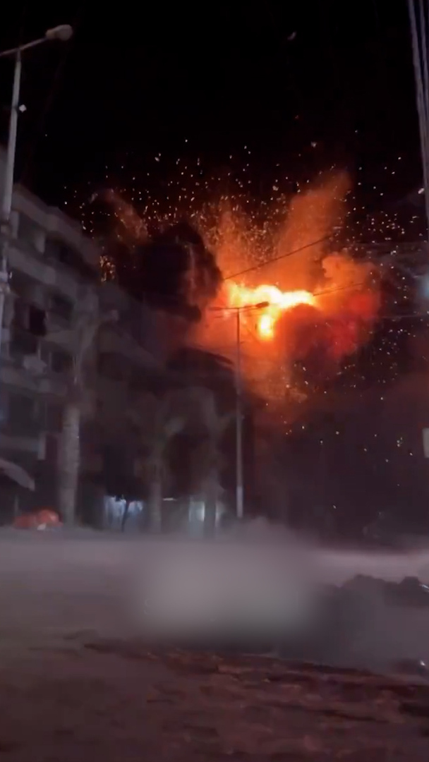 Video thumbnail for Israeli forces attack central Gaza despite ceasefire agreement