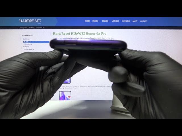 Video thumbnail for Check Phantom Purple Color – HONOR 9X | Color Presentation