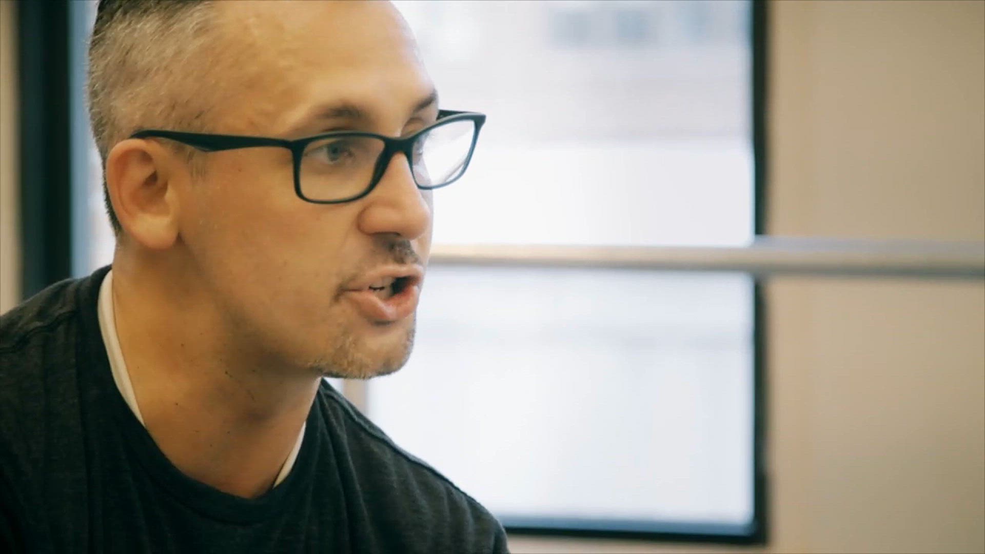 Video thumbnail for DANCE CAPTAIN DANCE ATTACK: Ben Tests His Will Power with SOMETHING ROTTEN!'s Eric Giancola