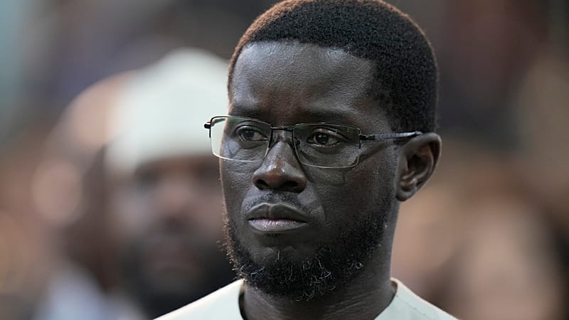 Video thumbnail for Senegalese president pardons journalist over 2018 massacre