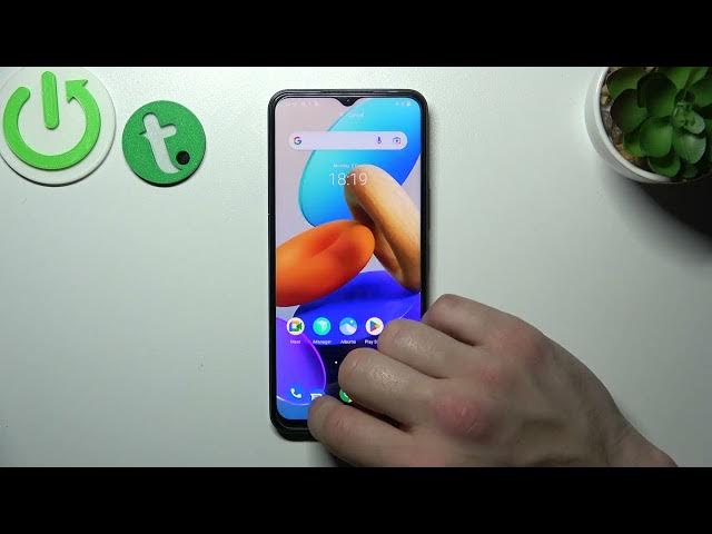 Video thumbnail for How to Remove / Restore Messages App Icon to/from the Home Screen on the VIVO Y35