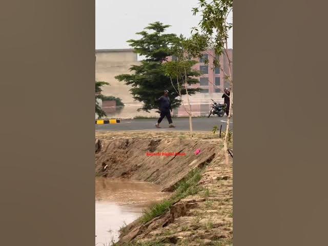 Video thumbnail for Who Cares - Lahore Park View City Situation