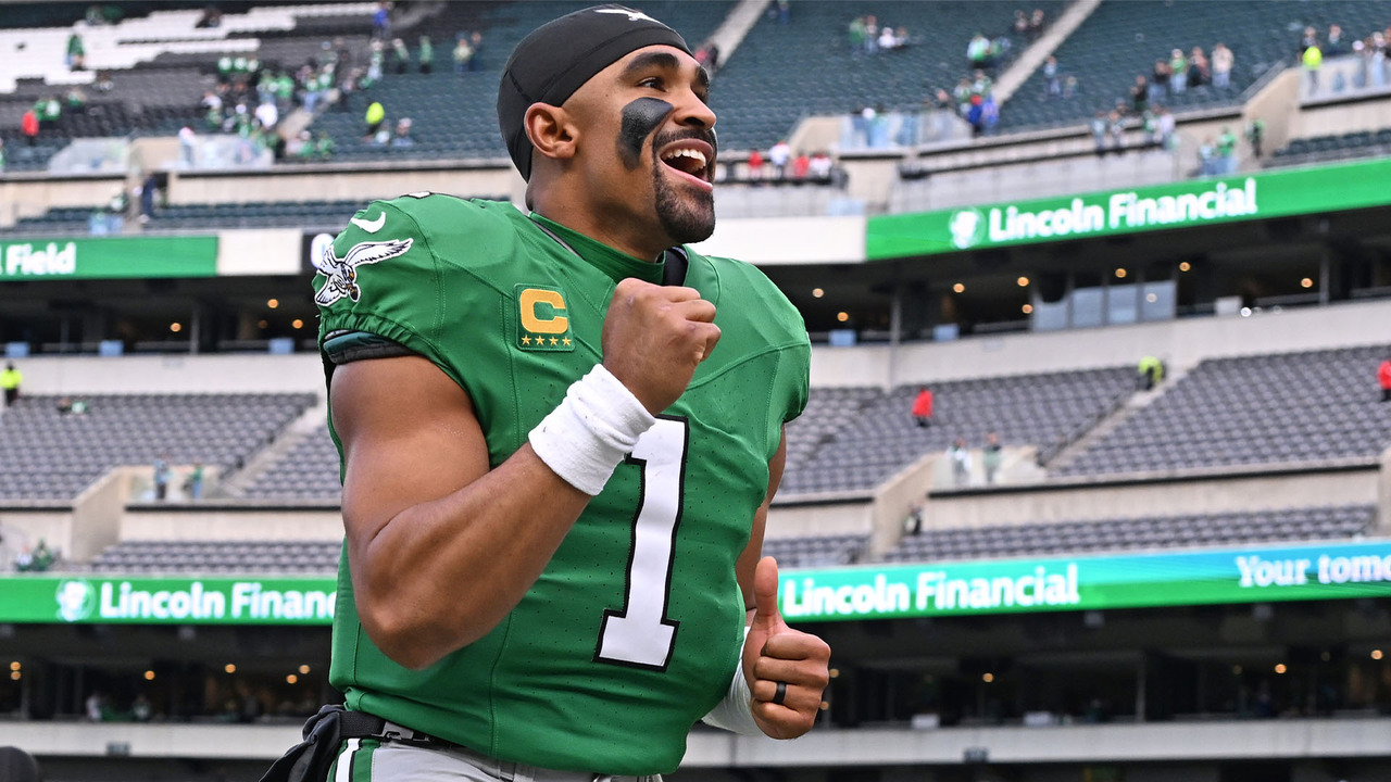 Video thumbnail for Will Monday Night Be a Preview of the NFC Title Game?