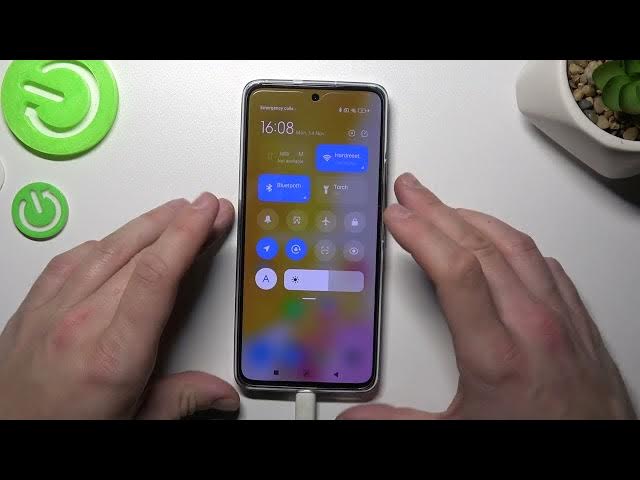 Video thumbnail for How to Turn Off Flashlight on XIAOMI 12 Lite - Disable Torch